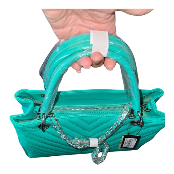 Badgley Mischka Diagonal Quilted Shoulder Bag Cobalt w/ Bridled Chain Strap NWT - Picture 7 of 11